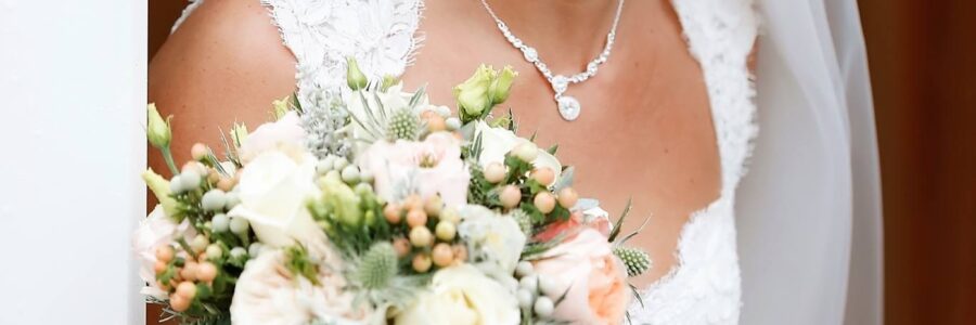 Bridal Bouquets in Swansea, Llanelli and the Gower - Wedding Bouquets